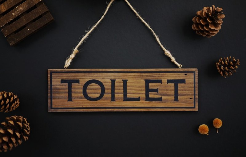 复古欧美风洗手间门牌 | Toilet | 化妆室门牌 | 厕所标示牌 | 厕所门挂牌