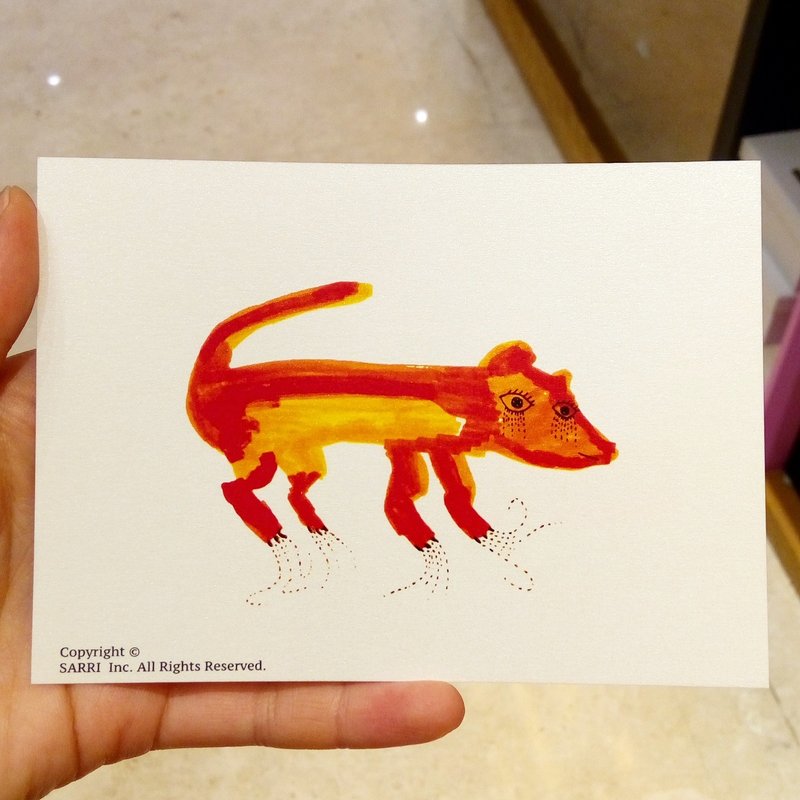 “不爱剪指甲的狐狸”(可制作A3大小的海报) 生日卡 设计 着色 插画 绘本 卡片 万用卡 艺术 美术 现代 情人 爱 特别 有趣 怪 特色 怪异 可爱 台湾 黄色 好玩 有趣 抢眼 潮 艺术 亮片 闪 酷炫 不一样 名牌 本土 外国人 送礼 礼物 观光 风格 品味 惊喜 美好 旅途 旅行 快乐 幸福 希望 祝福 心 结婚 求婚 送 限定 独家 情人节 感谢卡 感恩 原创 文创 鼓励 postercard birth
