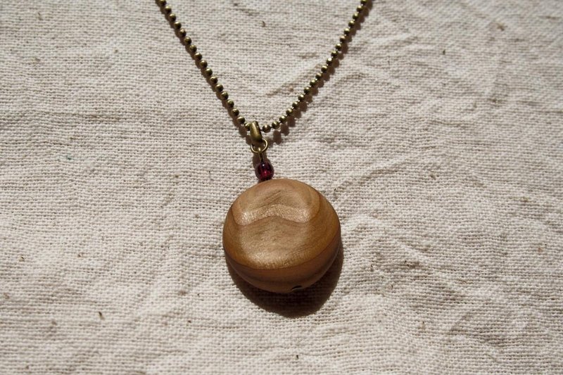 madoka necklace