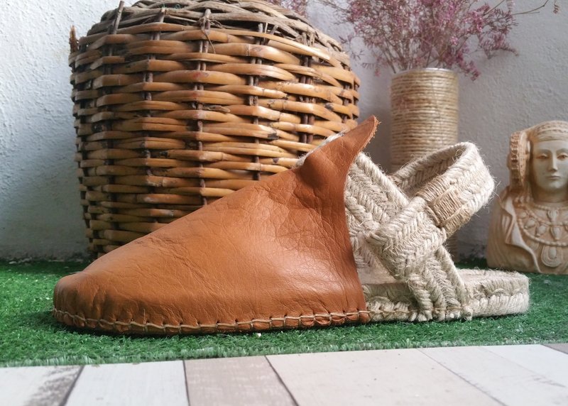 Espadrilles | unisex Jay Ram Brown model