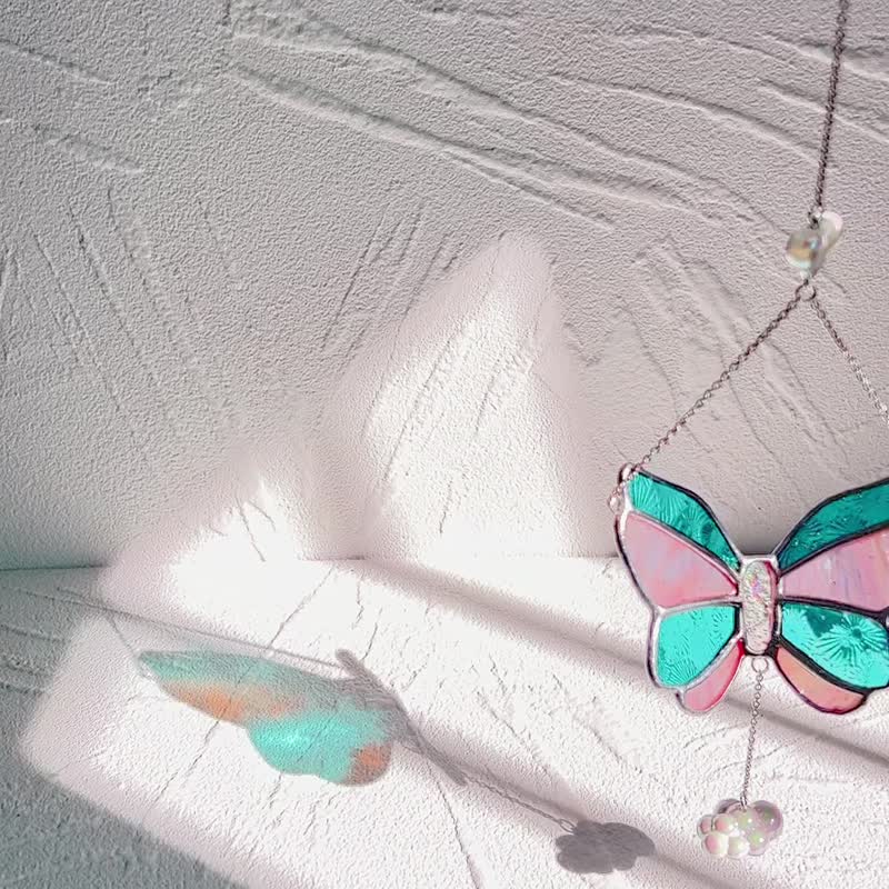 蝴蝶捕日者 4 色，彩色玻璃移动，手工悬挂玻璃艺术 - 摆饰 - 玻璃 多色
