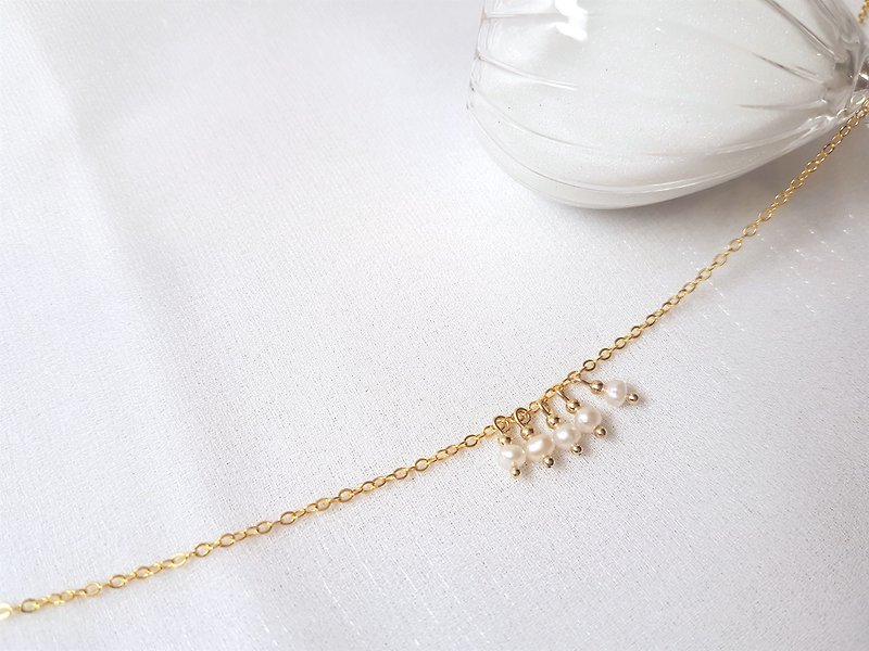 蔓藤风铃 · 珍珠 黄铜 项链 - 项链 - 珍珠 金色
