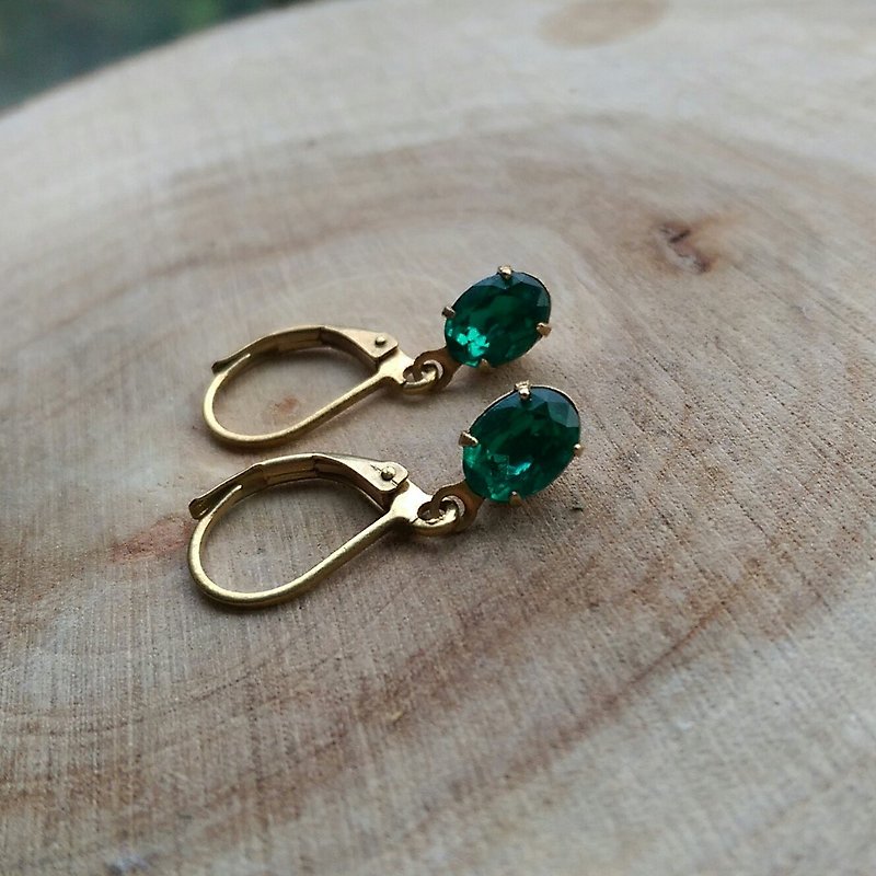 深绿古董玻璃椭圆型耳环 - 耳环/耳夹 - 宝石 