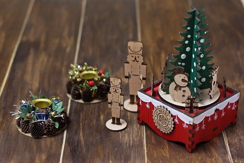 圣诞礼物 交换礼物 敲敲木-圣诞音乐盒(DIY)-圣诞树旋转 - 木工/竹艺/纸艺 - 木头 红色