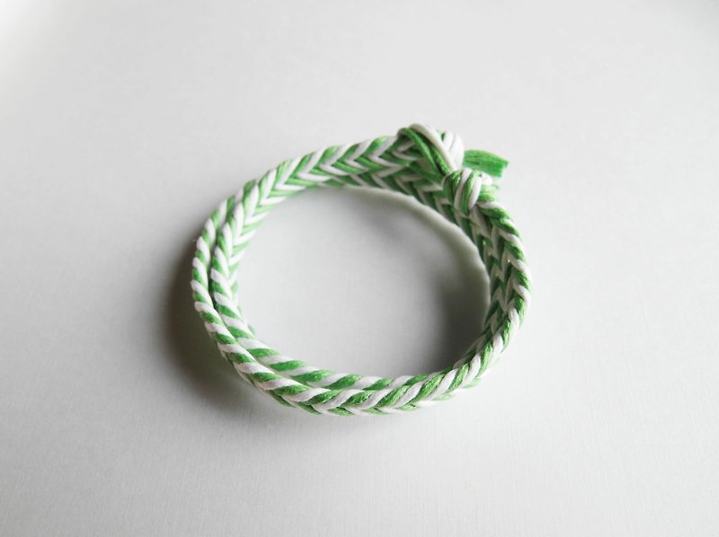 回圈 / 手工编织手环 - 手链/手环 - 其他材质 绿色