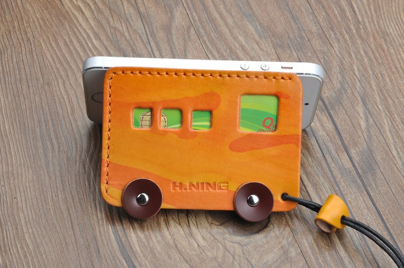手工制作 创意卡包，可爱 汽车 小卡包 带手腕绳 植鞣牛皮 制作 手绘上色 每一件都是孤品 - 名片夹/名片盒 - 真皮 