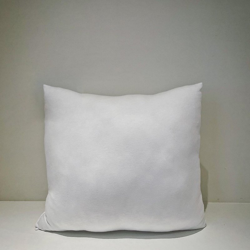 重磅方形抱枕心/午睡枕/枕芯/棉心|台湾制造 - 枕头/抱枕 - 其他材质 白色
