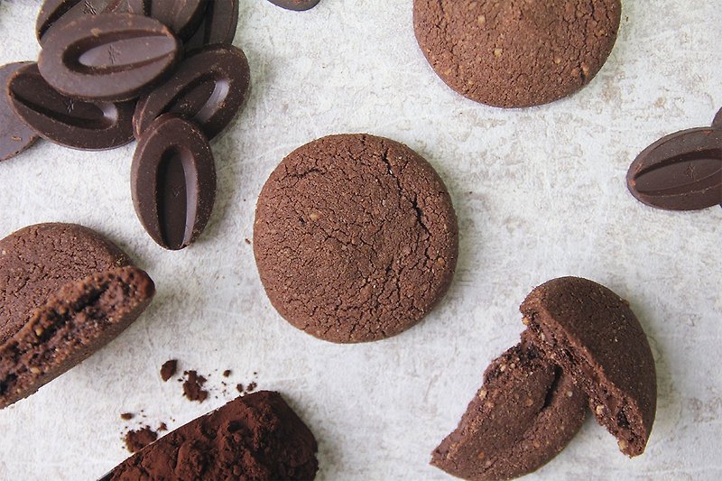 法芙娜可可豆饼干 | 半溶的法芙娜巧克力内馅让人欲罢不能 - 手工饼干 - 新鲜食材 咖啡色