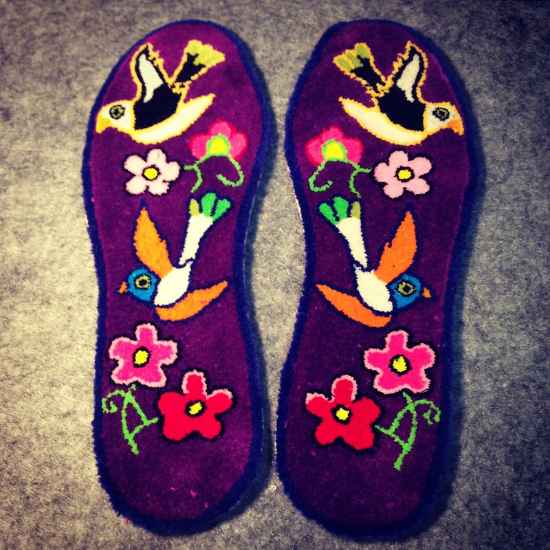 鸟 吉祥 燕子  粉红色 花 紫色 可爱 传统 纯手工 鞋垫 割绒鞋垫 中国传统手工制作／割绒鞋垫——割绒鞋垫,礼物,圣诞礼物 - 其他 - 绣线 