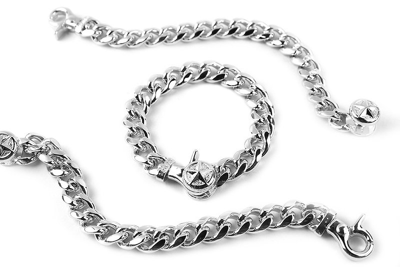 【METALIZE】Star Metal Bracelet 星星扣金属手链(白金) - 手链/手环 - 其他金属 