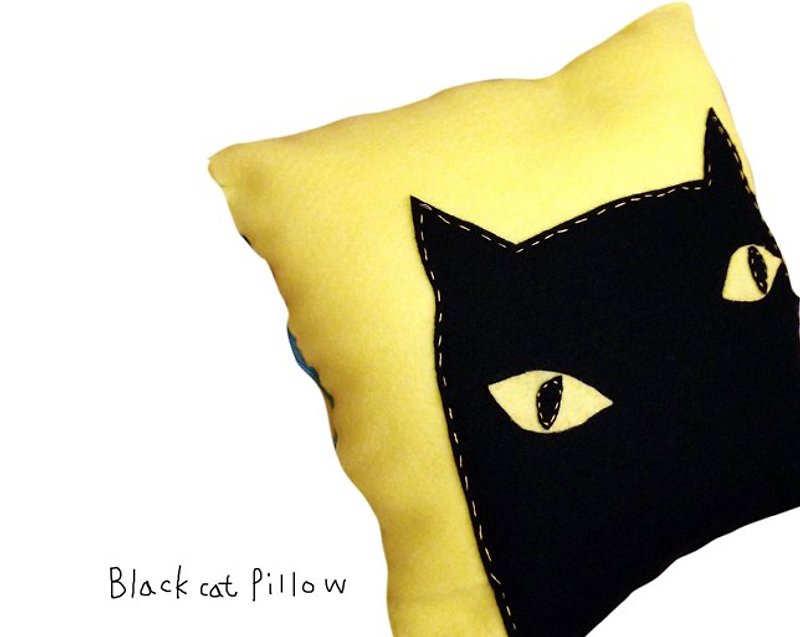 小黑猫手工抱枕 - 枕头/抱枕 - 其他材质 黄色
