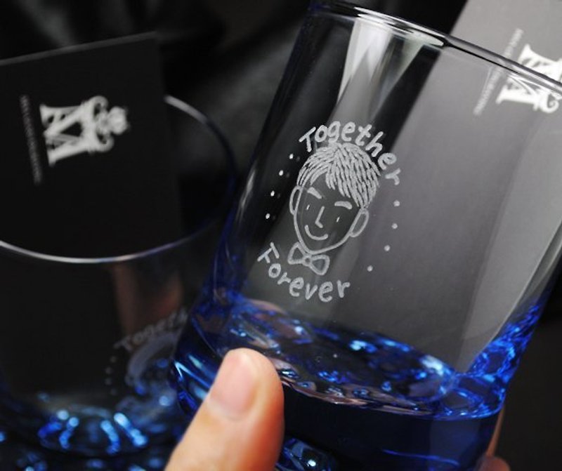 220cc(一对价)【MSA GLASS ENGRAVING】TOGETHER FOREVER 情人礼 深海蓝意大利 Bormioli Rococo手绘刻字威士忌杯 刻字酒杯 - 其他 - 玻璃 蓝色