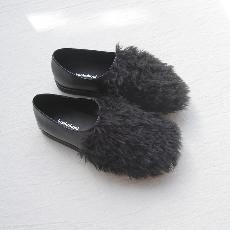 毛毛羊皮鞋 平底鞋 - imakokoni - 女款休闲鞋 - 真皮 黑色