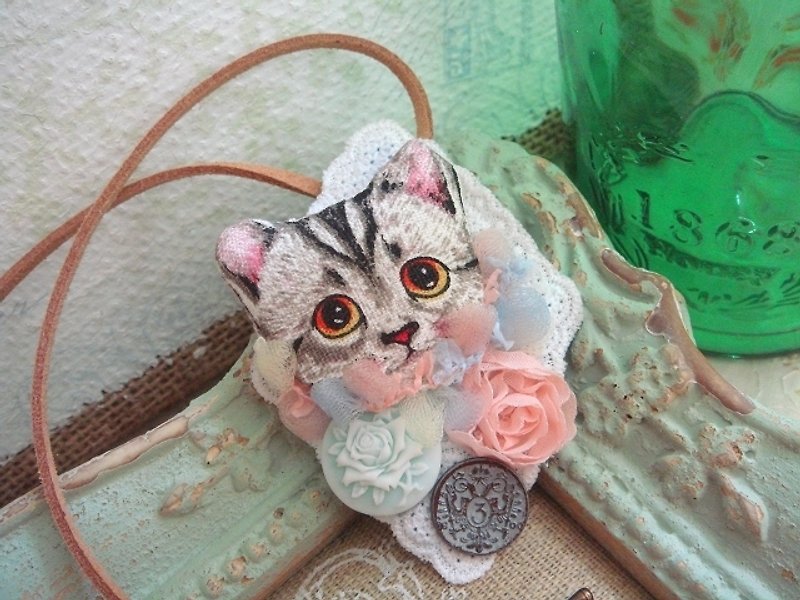Garohands 梦幻甜氛猫咪头蕾丝玫瑰手感中长链  A197  森林系 礼物 - 项链 - 其他材质 多色