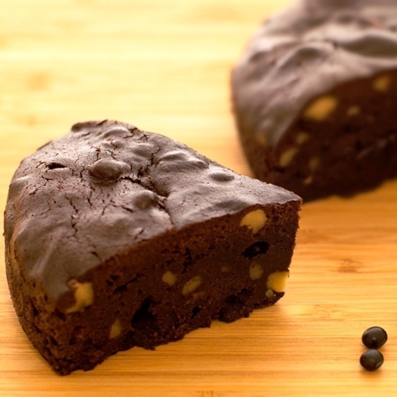 | 零 面 粉、无 麸 质 | 黑豆桂圆布朗尼 (6寸) - 蛋糕/甜点 - 新鲜食材 咖啡色
