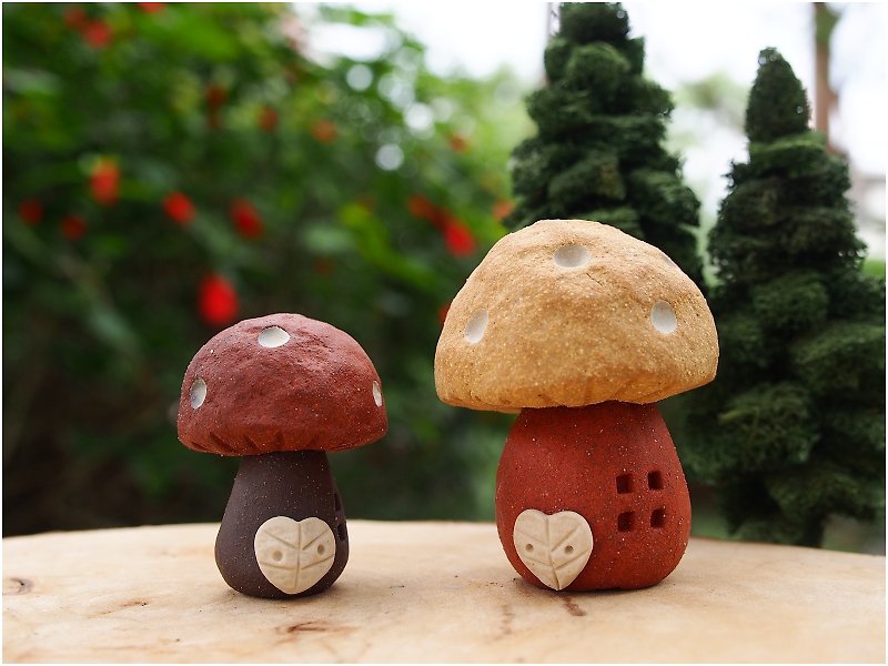 【蘑菇村 Mushroom Village】超可爱蘑菇屋(1大1小/2件组) - 摆饰 - 陶 橘色