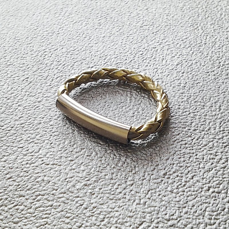 EarringFanatic金属弯管金色辨子皮中性戒指 - 戒指 - 真皮 金色