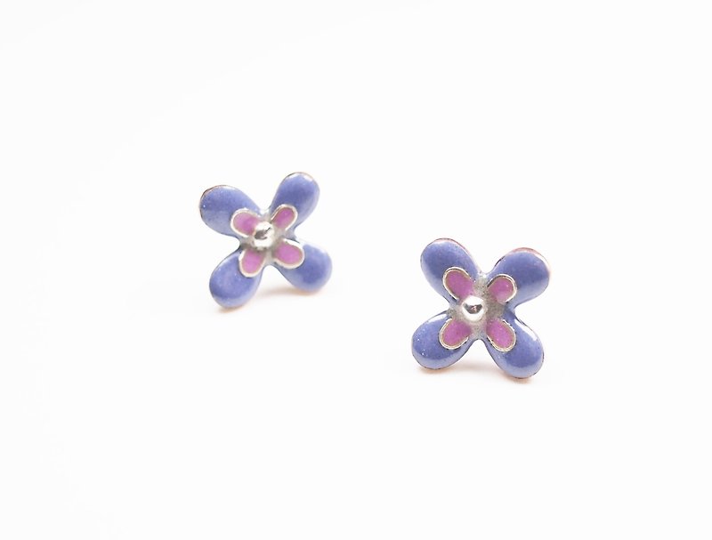 Flora Enameling Earrings花朵珐琅耳环(粉紫色) - 耳环/耳夹 - 其他金属 紫色