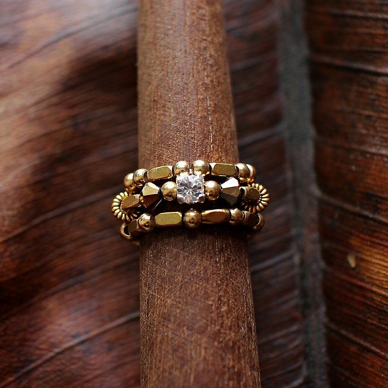 EF黄铜流金岁月NO.98金色水钻戒指套组 - 戒指 - 其他材质 金色