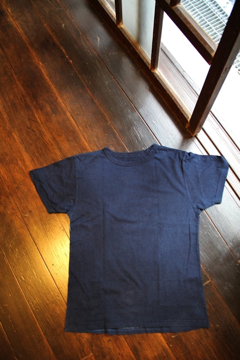 蓝染T恤 ░ 深海 L - 男装上衣/T 恤 - 棉．麻 蓝色