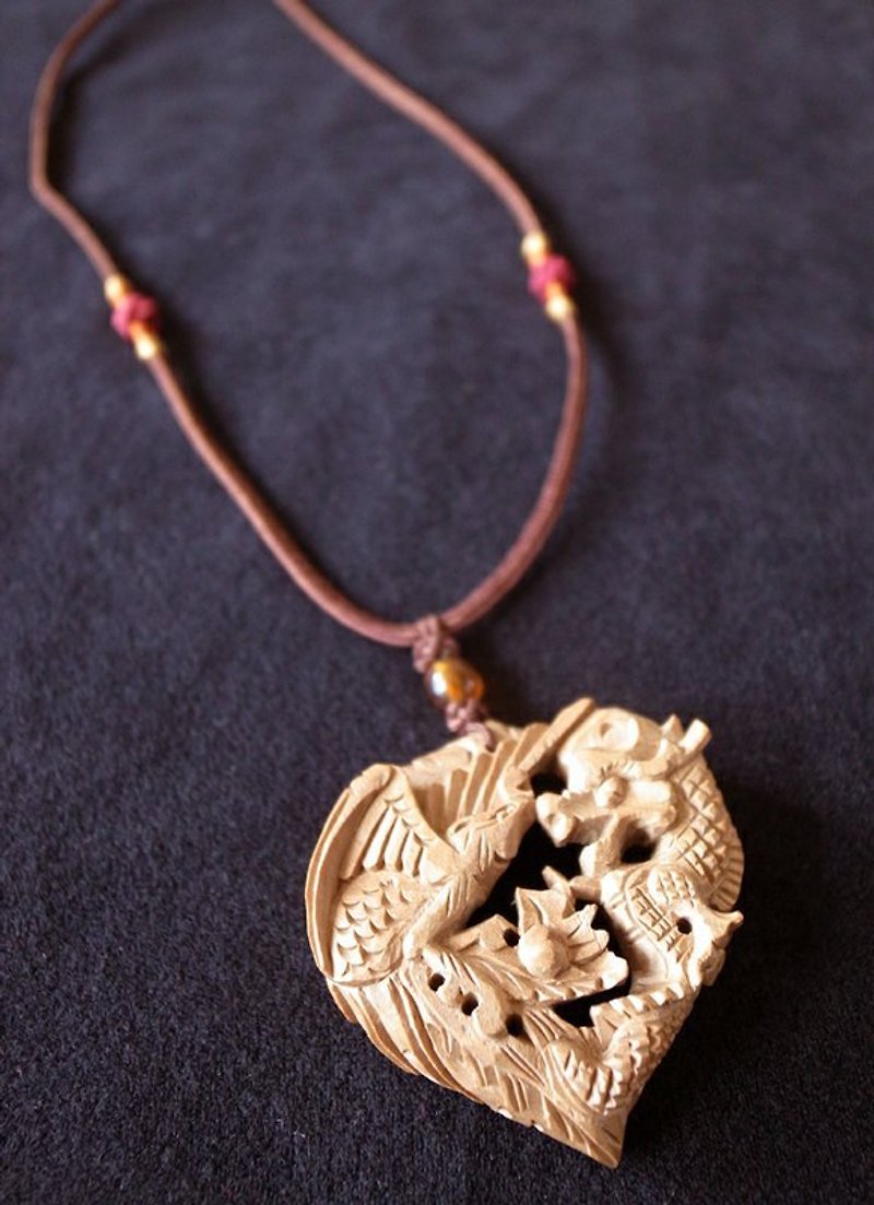 ㊣印度老山檀香木雕件项链---龙凤 - 项链 - 木头 咖啡色