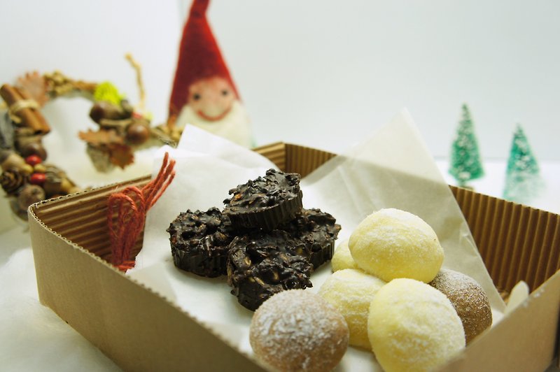 ★期间限定★圣诞礼盒：雪球vs巧克力 - 蛋糕/甜点 - 新鲜食材 多色