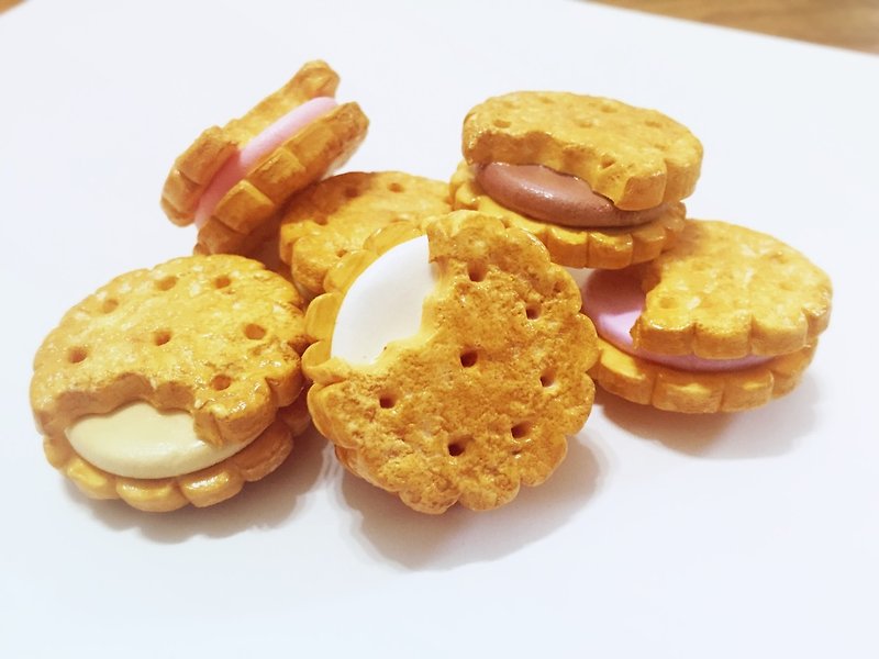 夹心饼干磁铁  六种口味可以选择   ((满600随机送神秘小礼物)) - 冰箱贴/磁贴 - 粘土 多色