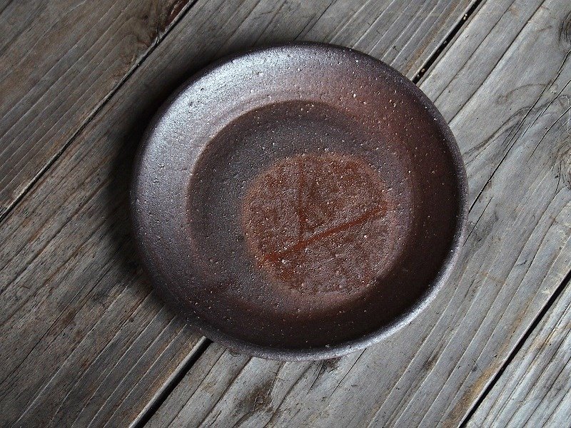 備前 皿(15.5cm)＿sr3-005 - 浅碟/小碟子 - 其他材质 咖啡色