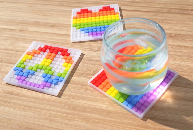 六色彩虹拼图杯垫 LGBTQ+ - 杯垫 - 硅胶 多色