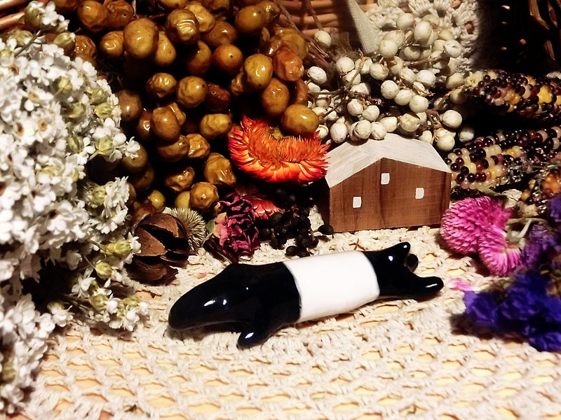 森林陶瓷小动物筷架 小物- 马来貘款 - 花瓶/陶器 - 其他材质 黑色