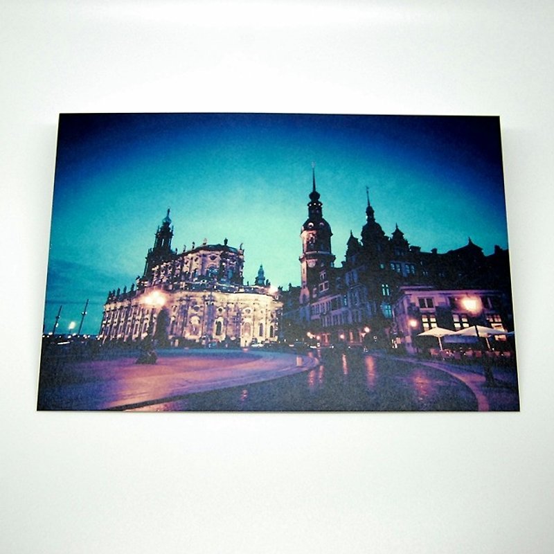 摄影明信片 | 城市小旅行 - 德国德勒斯登-易北河岸之夜 - 卡片/明信片 - 纸 紫色