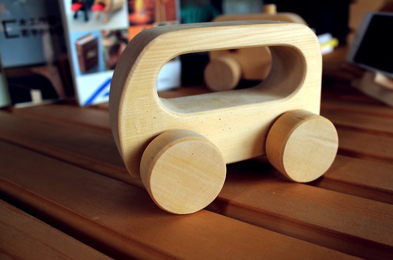 【阿拉斯加扁柏】木制玩具车 - 玩具/玩偶 - 木头 咖啡色