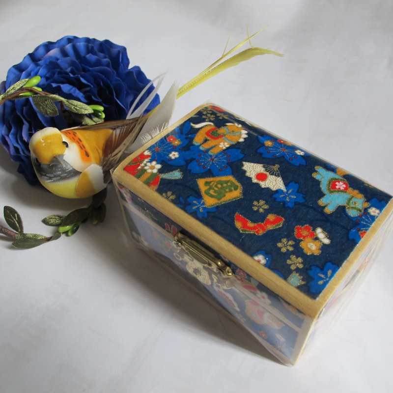 和风友禅木盒/首饰盒--蓝宝马 - 收纳用品 - 木头 多色