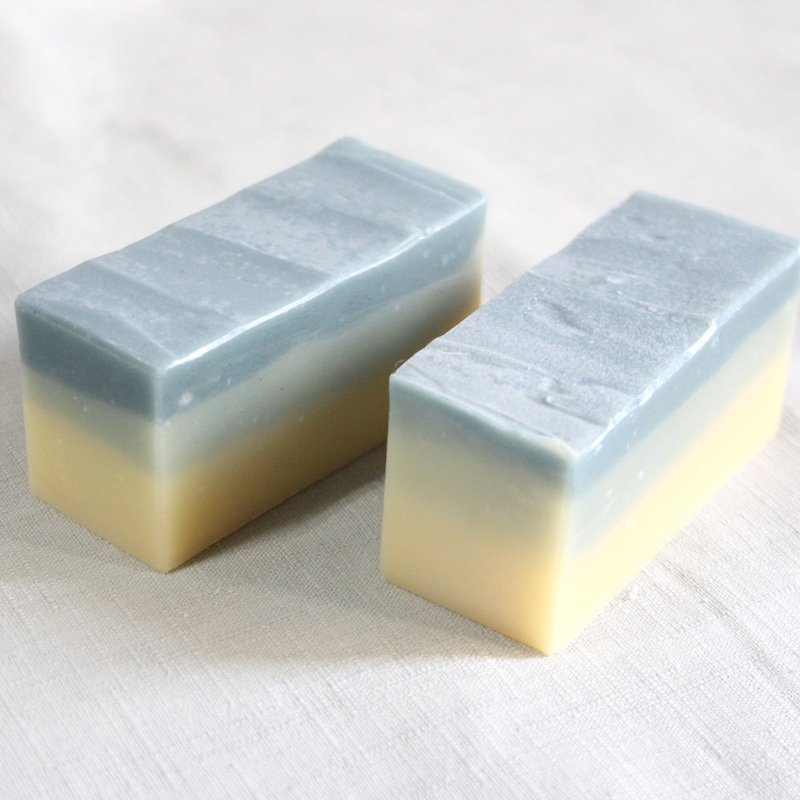 薄荷凉爽皂 - 夏皂 油性肌/发质 洗后有微凉感 - 肥皂/手工皂 - 植物．花 蓝色