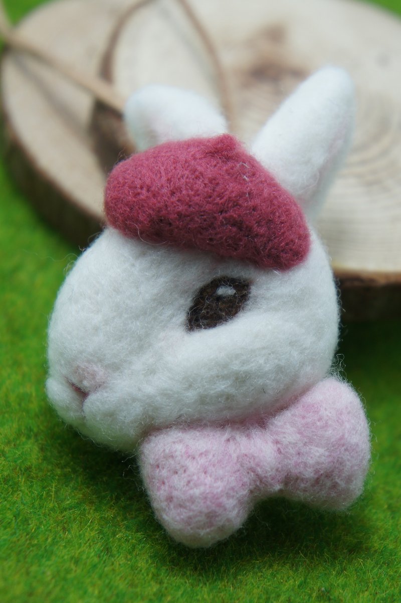 :羊毛毡小画家兔兔扣针 胸针 项链两用 可定制化 - 胸针 - 羊毛 粉红色