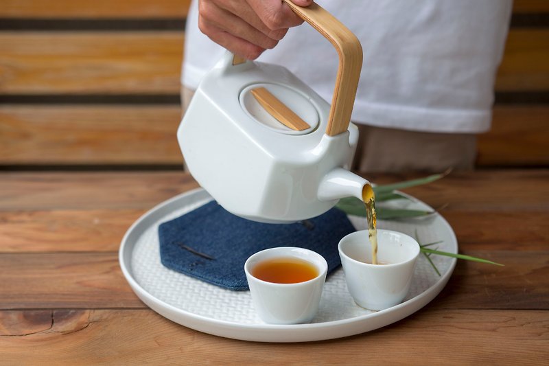 福气 FU Teapot Set - 茶具/茶杯 - 其他材质 白色