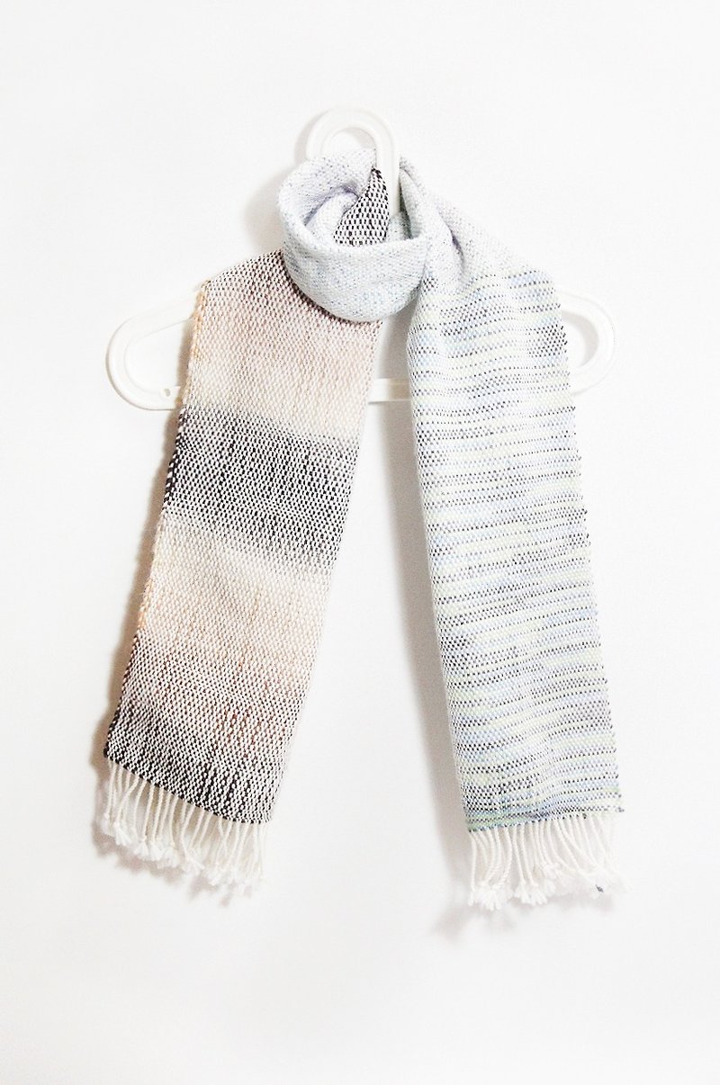 手织手感美丽诺围巾-渐层天空 - 丝巾 - 其他材质 蓝色