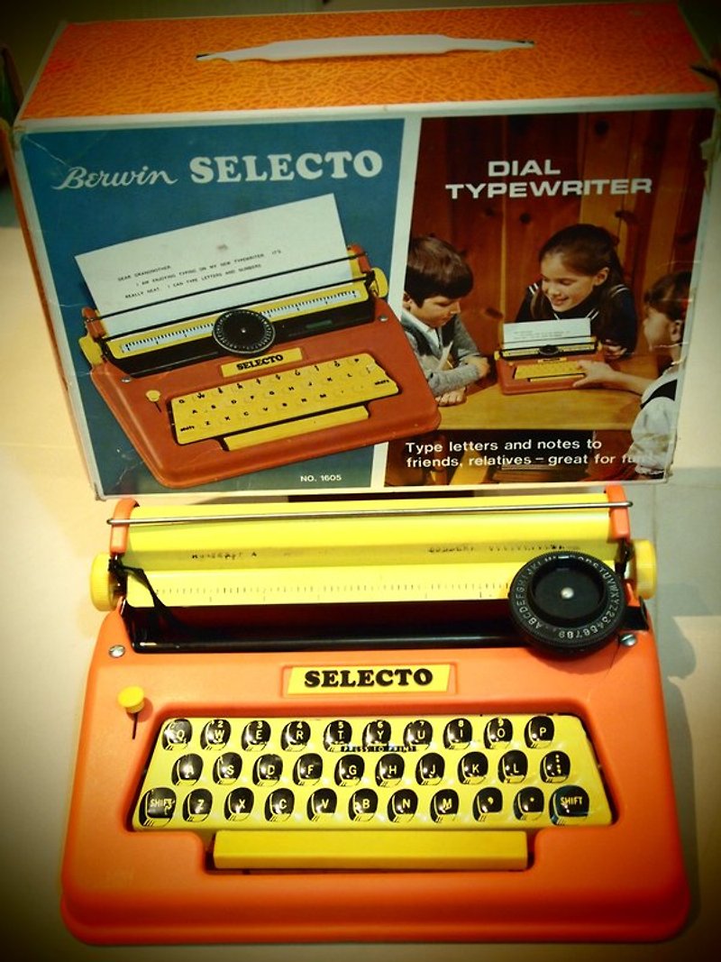 Berwin Selecto Toy Dial Typewrite 美国60年代早期古董玩具打字机 - 其他 - 其他材质 黄色