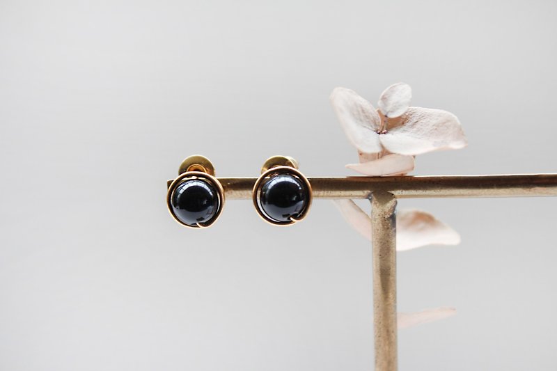 Agate耳夹/耳针 | 经典黑玛瑙耳环 - 耳环/耳夹 - 宝石 黑色