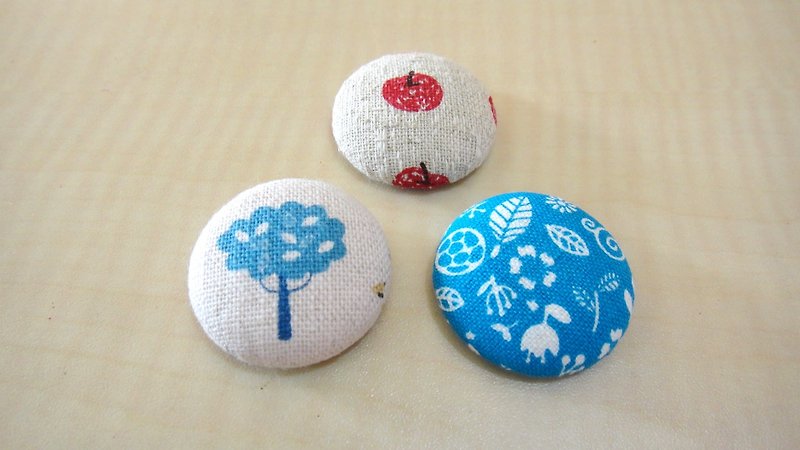 手感布包扣磁铁 - 苹果树 - 冰箱贴/磁贴 - 其他材质 蓝色