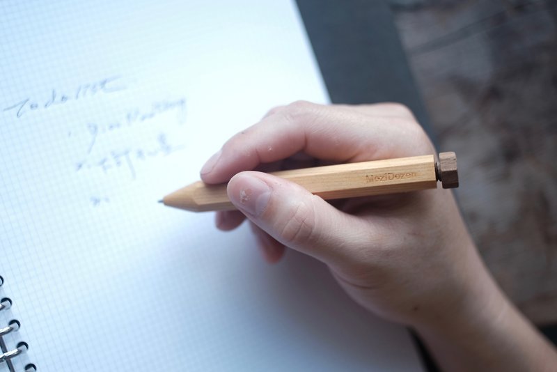 原子笔-桧木、胡桃木 l 木质文具 0.8mm - 钢珠笔 - 木头 咖啡色