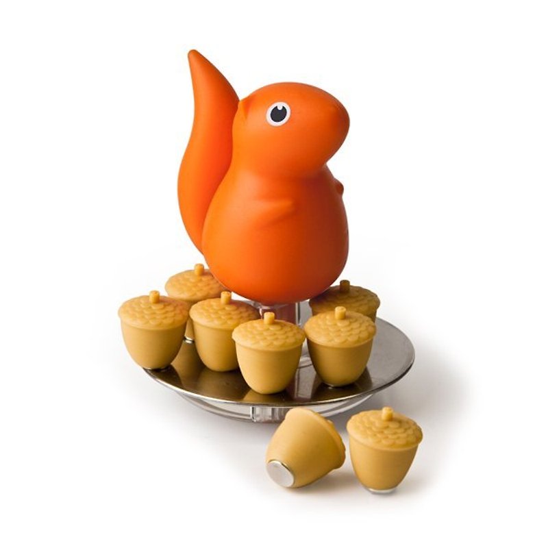 QUALY 松鼠吃核果磁铁(橘) - 冰箱贴/磁贴 - 塑料 橘色