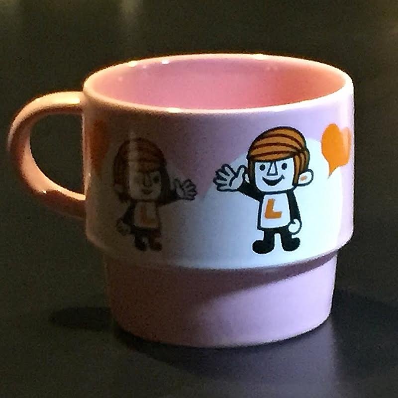 日本潮流品牌 Laundry 纪念杯 粉红限定版 - 茶具/茶杯 - 瓷 粉红色
