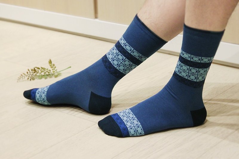 印花乐厚中长袜/旧花砖1号/绅士蓝色 - 袜子 - 其他材质 