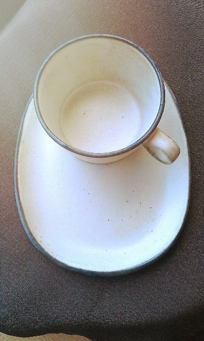 良食草堂【温润手制咖啡杯盘组】 - 咖啡杯/马克杯 - 其他材质 白色