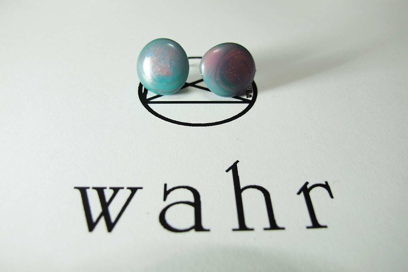 【Wahr】同卵双生耳环(一对) - 耳环/耳夹 - 其他材质 多色