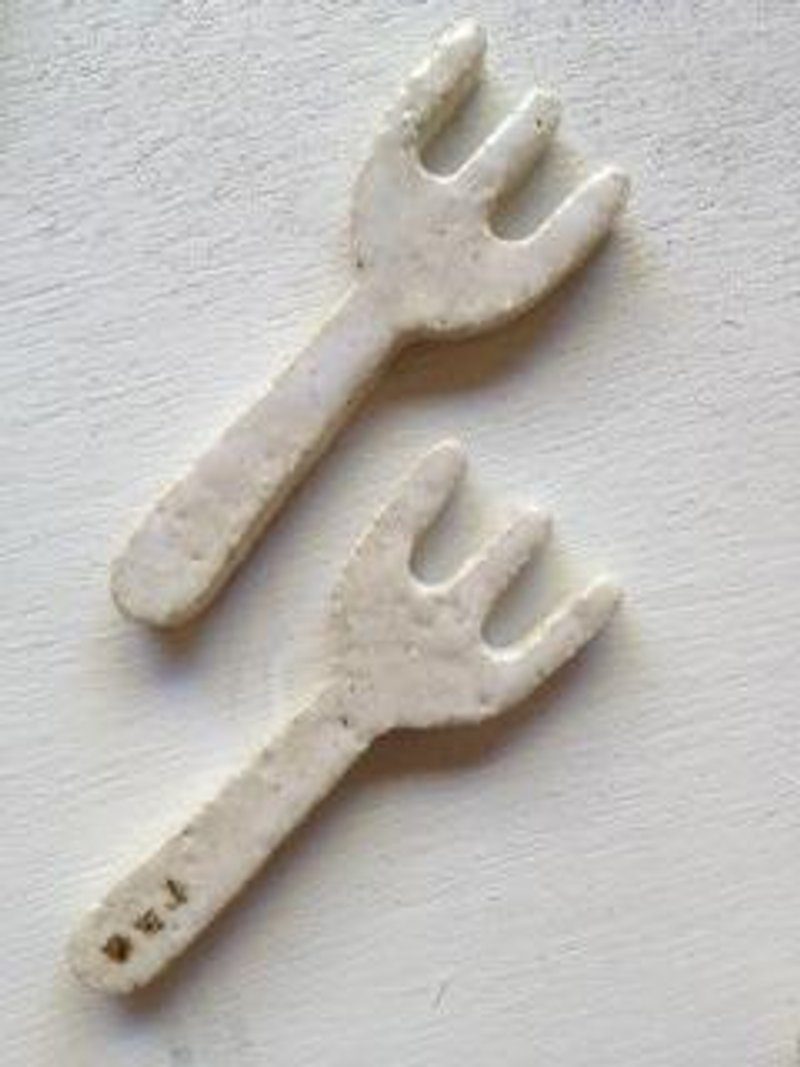フォークの箸置き - 筷子/筷架 - 陶 白色