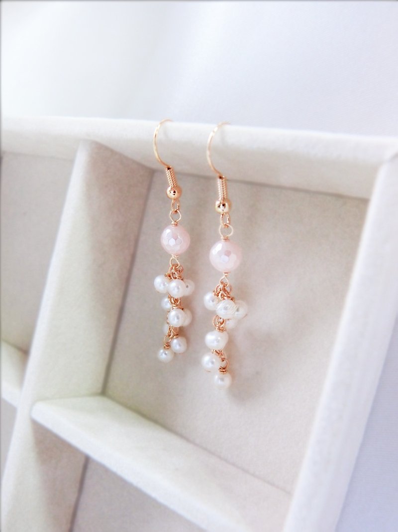 【樱花雪】珍珠耳环 - 耳环/耳夹 - 宝石 粉红色