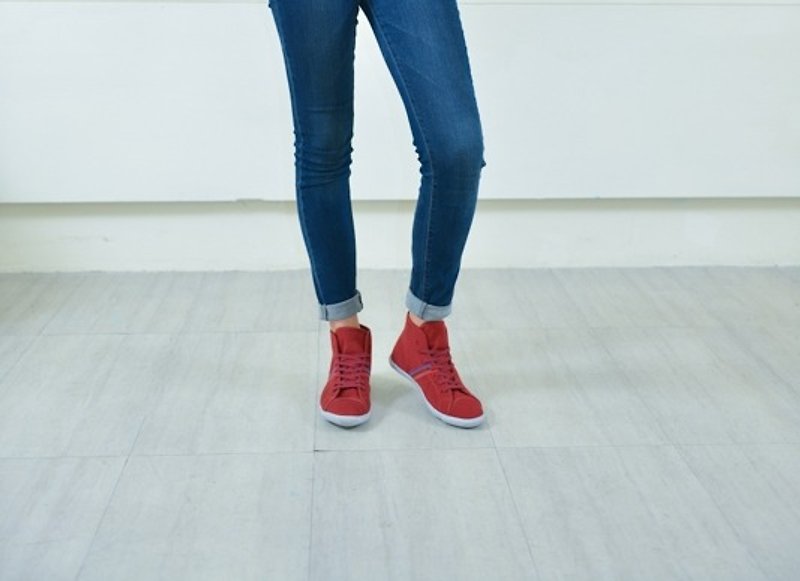 FYE法国环保鞋  酒红色 中筒环保休闲鞋 女生款 台湾宝特瓶纤维(再回收概念,耐穿,不会分解) ---自由·带我去旅行。 - 女款休闲鞋 - 其他材质 红色