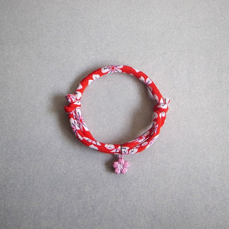 日本犬猫和布颈圈 项圈(可调式)--赤樱+粉樱铃铛_S号 - 项圈/牵绳 - 丝．绢 红色
